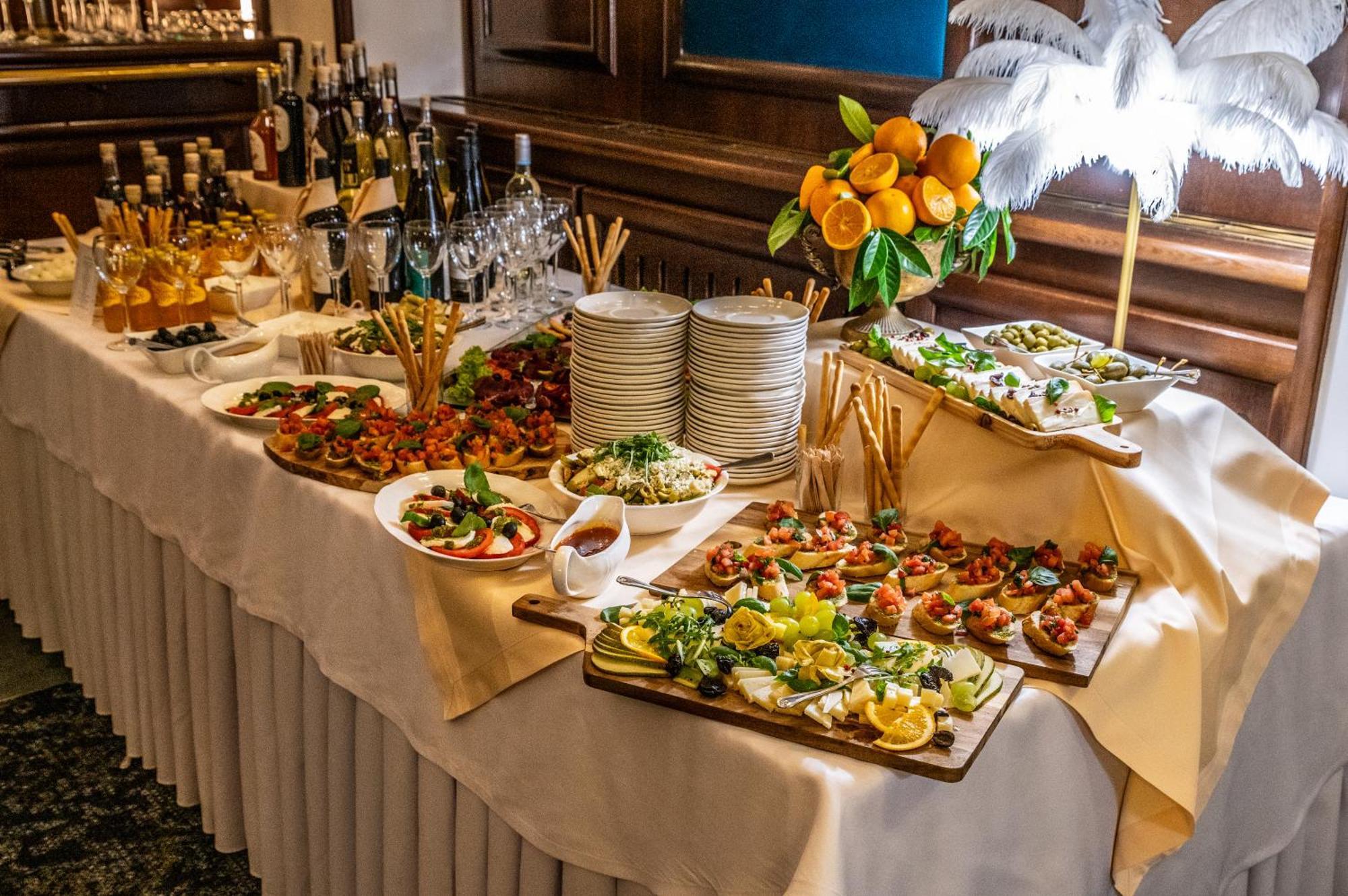 Hotel Sonex Częstochowa Eksteriør bilde